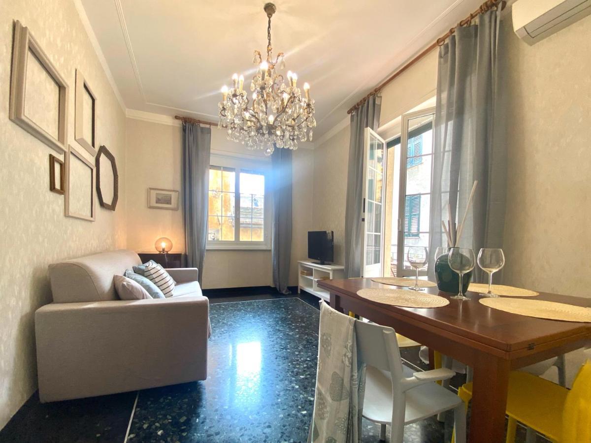 Casaviva- Ampio Appartamento Nei Vicoli Di Genova Exterior foto