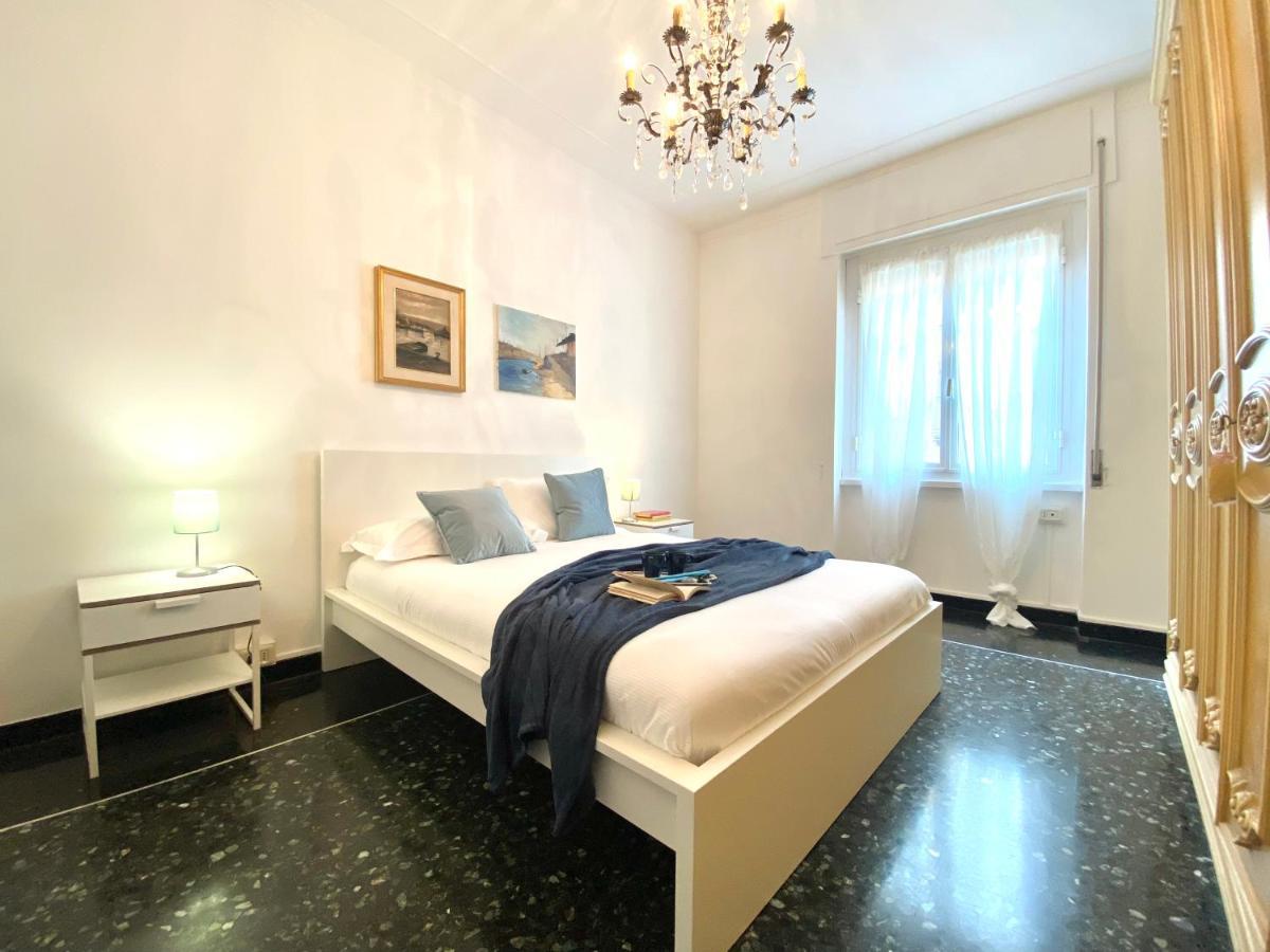 Casaviva- Ampio Appartamento Nei Vicoli Di Genova Exterior foto