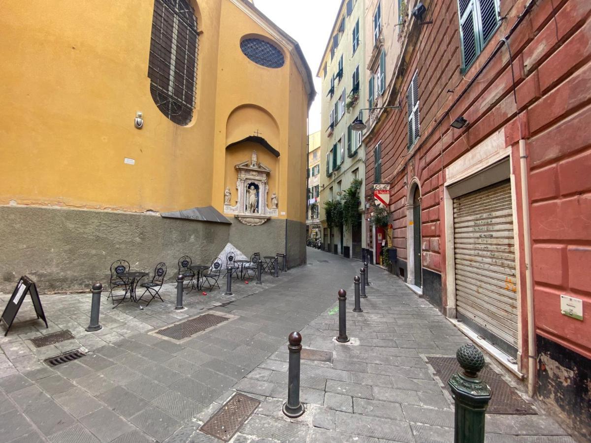 Casaviva- Ampio Appartamento Nei Vicoli Di Genova Exterior foto